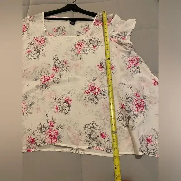 Coquette Torrid 1 Dainty Floral AOP Blouse XL Cottage Boho Fairy Delicate - Picture 8 of 8